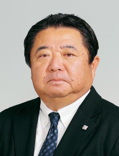 理事長・学校長　坂井　宏安