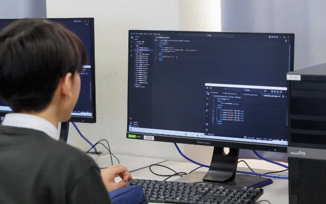 授業中の在校生